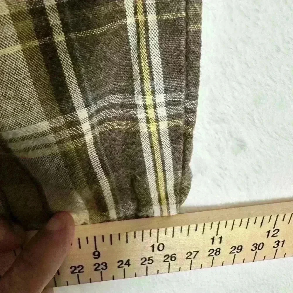 Vintage Y2K Levi's Shoreline Plaid Bermuda Shorts Brown Flat Front Mens Size 33‎